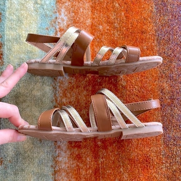 Brand New Michael Kors Luggage & Metallic Gold Multi Strap Logo Sandals - Picture 8 of 12